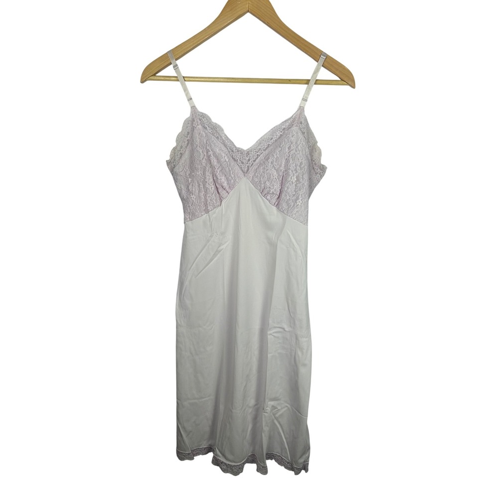 Munsingwear Slip Dress‎ Women 34 Lavender Vintage Lace Trim Nylon Tricot USA